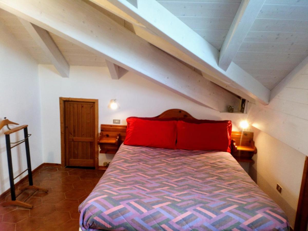 Casa Di Claude 2 Finalmarina Apartment ฟีนาเลลีกูเร ภายนอก รูปภาพ