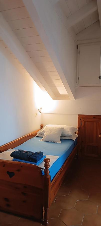 Casa Di Claude 2 Finalmarina Apartment ฟีนาเลลีกูเร ภายนอก รูปภาพ
